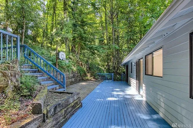 4 bed, 2350 sqft, $4,500 — Photo 3