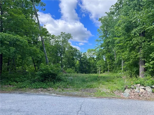 230 Lippitt Ave, Cumberland, RI 02864