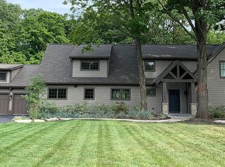 4500 Summit Ridge Dr, Columbus, OH 43220