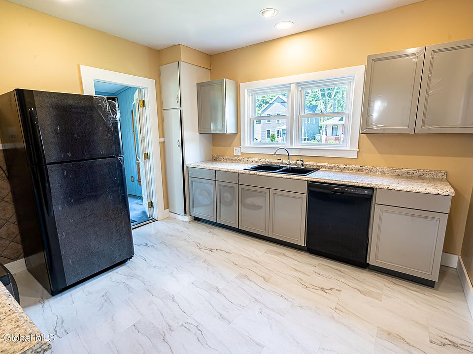 50 Geer St, Glens Falls, NY 12801 MLS 202319266 Zillow