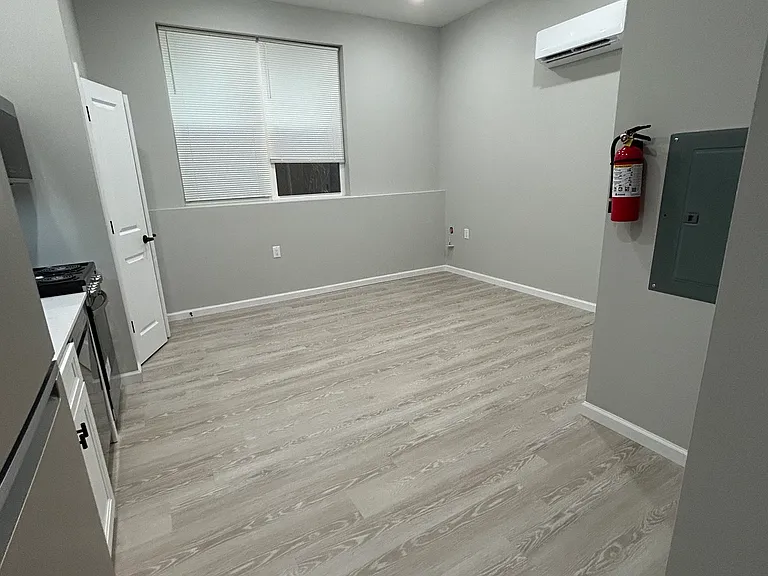 313 Summer St #101 — Photo 8