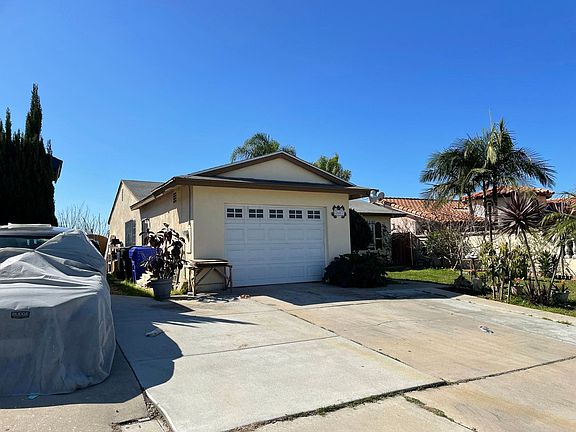 3rd image of 2607 Caulfield Dr