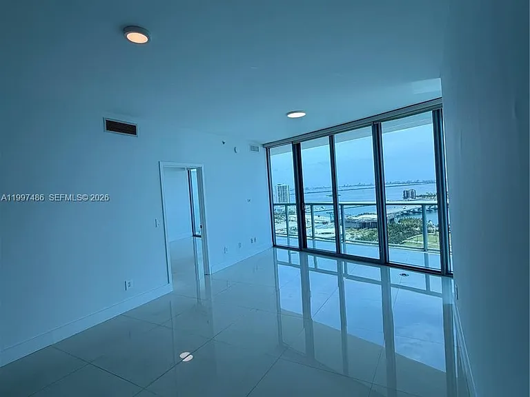 888 Biscayne Blvd #2709 — Photo 7