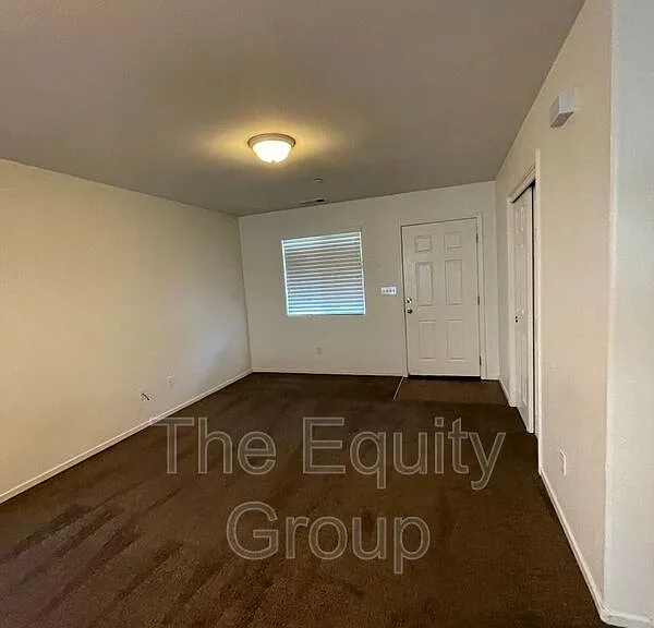 2218 W Lark Ave — Photo 19