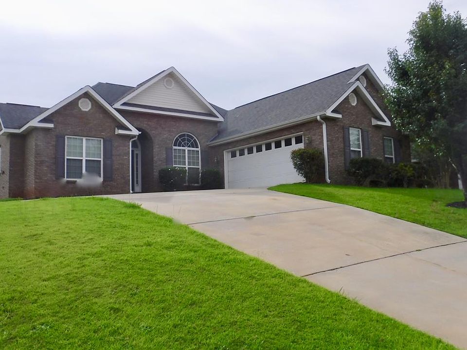 1st image of 101 Huntwood Ln