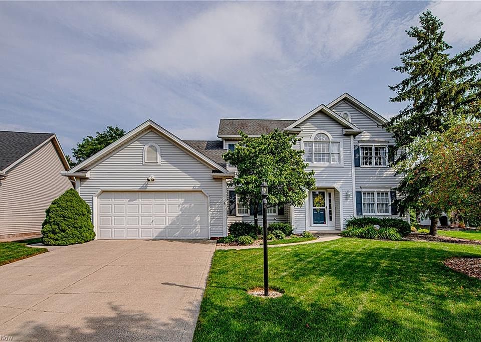 1st image of 17905 Princeton Cir