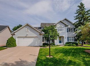 17905 Princeton Cir, Strongsville, OH 44149