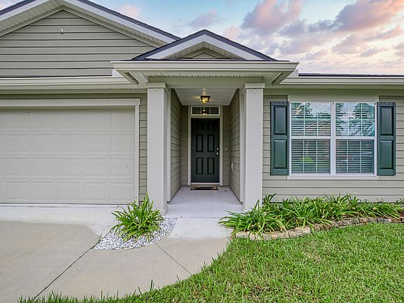 2nd image of 65088 Lagoon Forest Dr