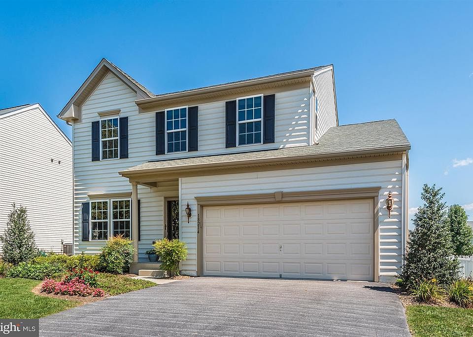 1st image of 18214 Prestwick Dr