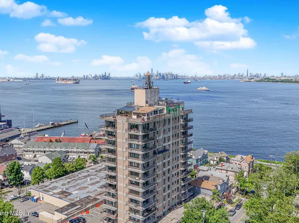31 Hylan Blvd APT 1A, Staten Island, NY 10305