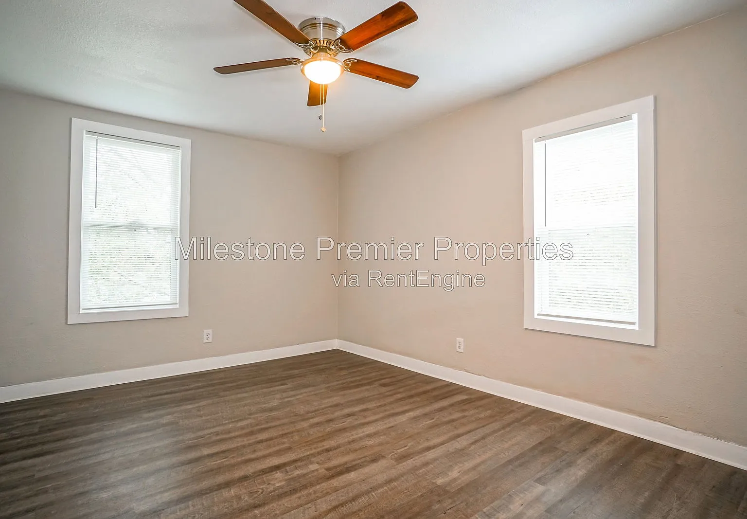 2 bed, 1.0 bath, 680 sqft, $895 — Photo 3