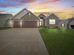4112 Amberleigh Pkwy, Imperial, MO 63052