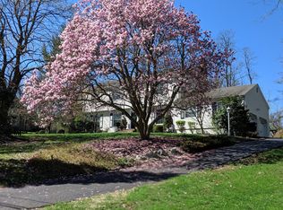 8 Woodhollow Rd, Colts Neck, NJ 07722