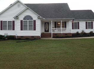 134 Country Ln, Gaffney, SC 29341