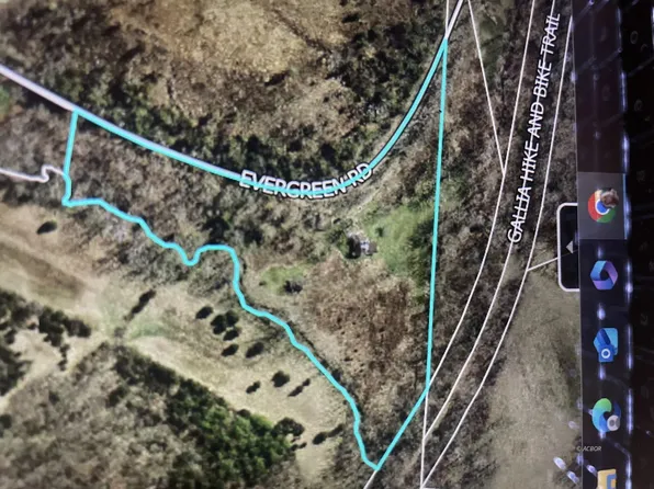 699 Evergreen Rd, Bidwell, OH 45614