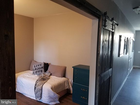 5th image of 101 Drayman Ln