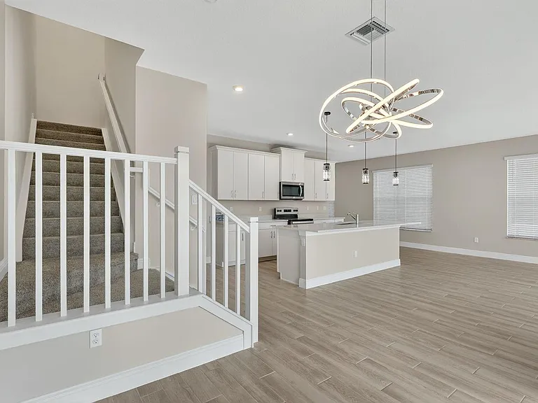 3552 NW Solange Ct — Photo 6