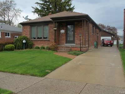 1554 London Ave, Lincoln Park, MI, 48146