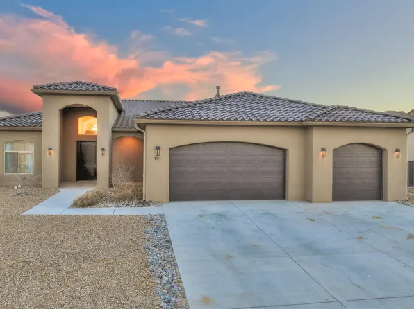 401 Holt Ct NE, Rio Rancho, NM 87124