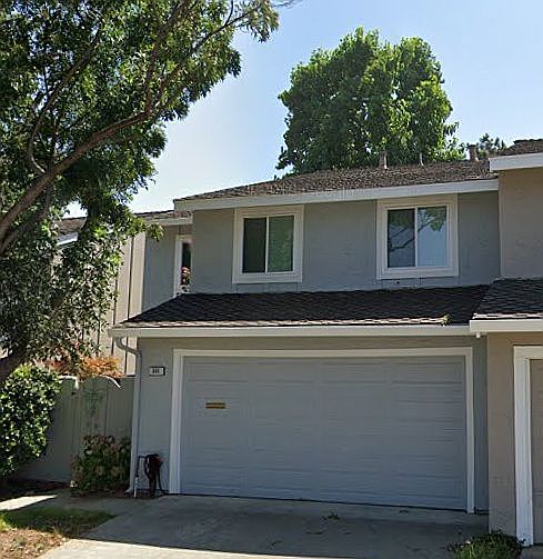 1st image of 511 Pine Wood Ln