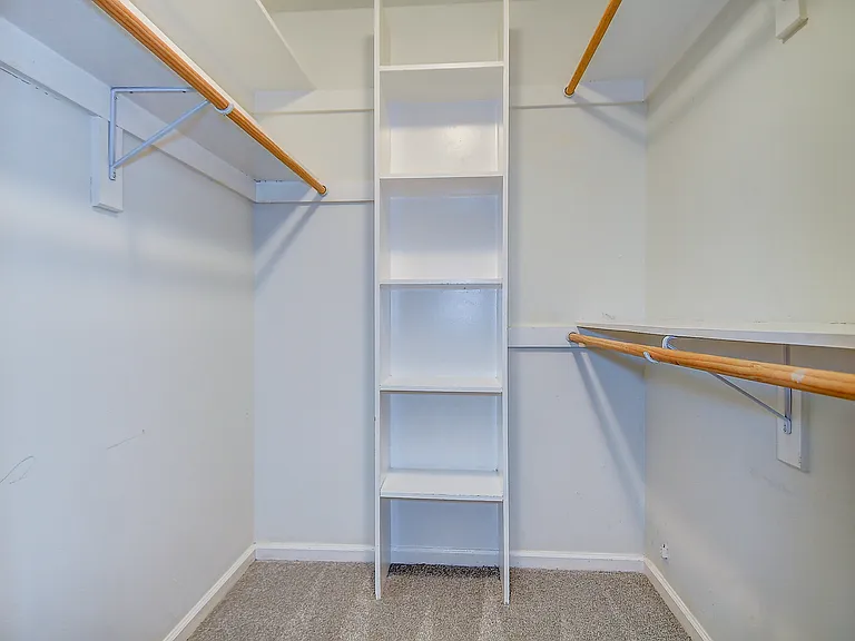 751 Ridge Cir — Photo 22