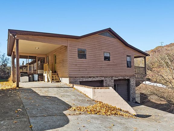 5th image of 3885 Delina Rd