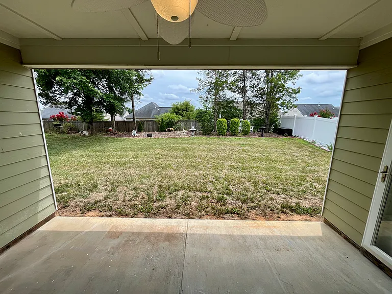 2456 Birch View Dr — Photo 20