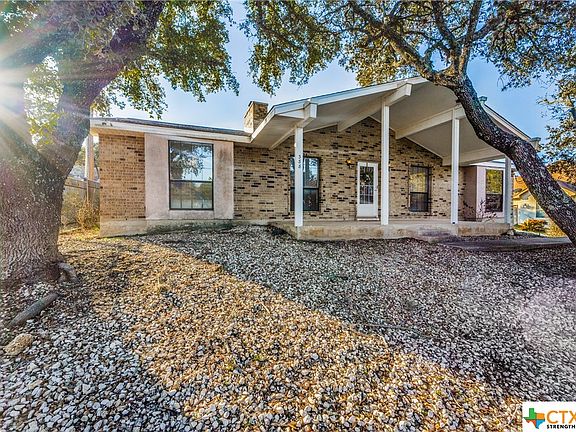 3rd image of 388 Village View Dr
