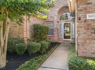 2403 Dixie Woods Dr, Pearland, TX 77581