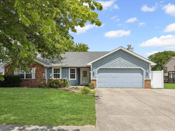 1018 Southport Dr, Lafayette, IN 47909