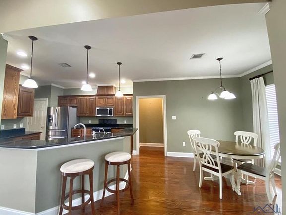 4th image of 164 Shay Dr