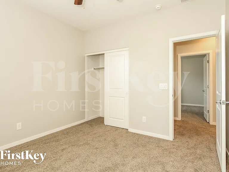 9738 W Getty Dr — Photo 11