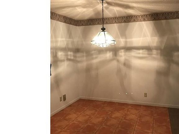 5th image of 10701 Royal Palm Blvd APT 3