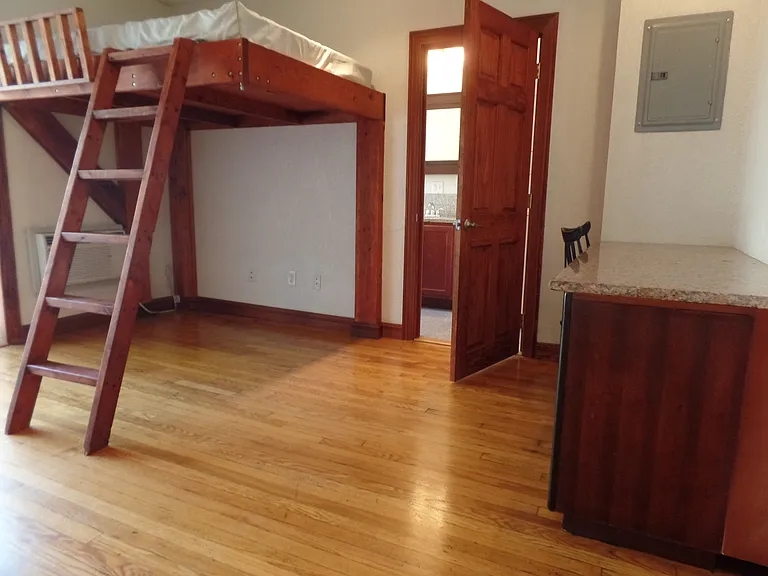 Gallery CWE — Photo 43