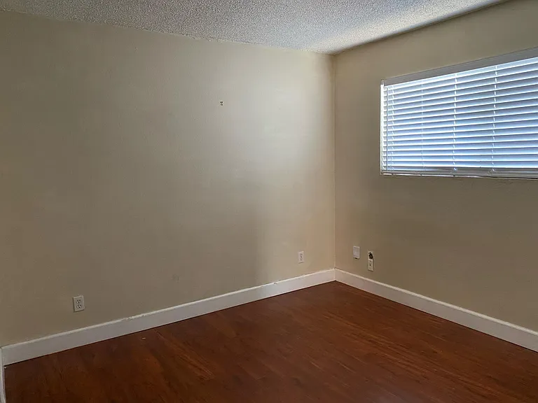 4346 Cherokee Ave #1 — Photo 6