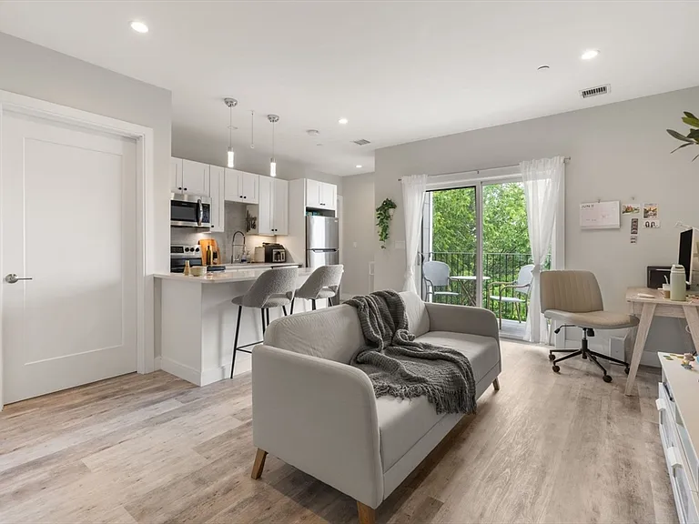 1457 Tremont St #308 — Photo 4