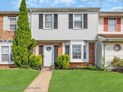 27 Kingsley Way, Freehold, NJ, 07728