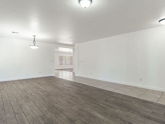 4th image of 28234 N Jade St