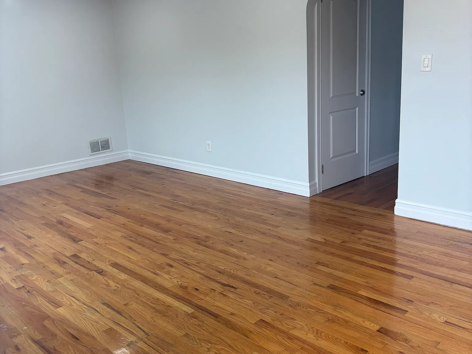 1 bed, 500 sqft, $3,400 — Photo 2