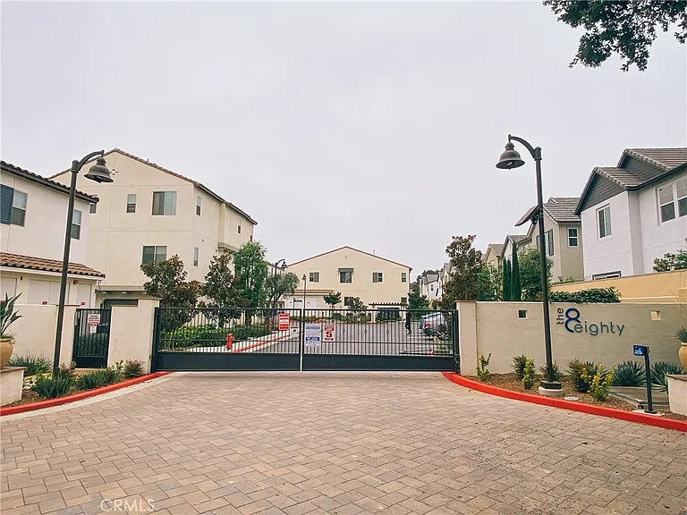 2623 Glamis Ct — Photo 20
