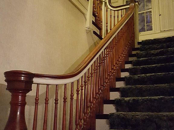 Tenant interior foyer