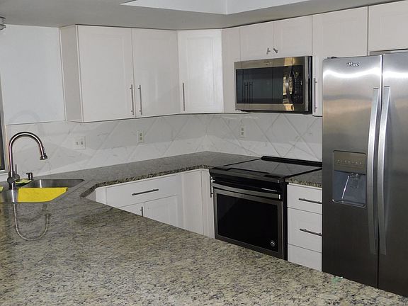 5th image of 13726 Castle Grove Dr