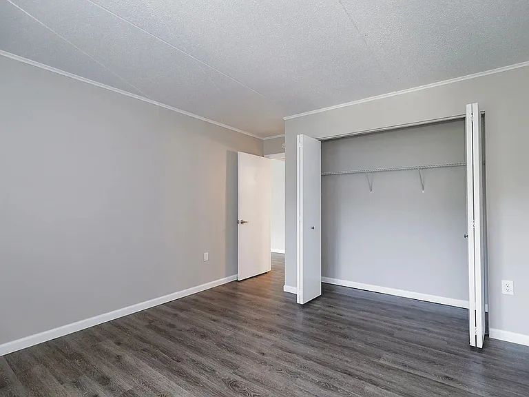 The Evalee Apartments — Photo 38