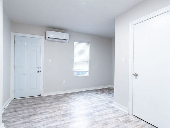 3rd image of 1215 W Harold St #Pa028103