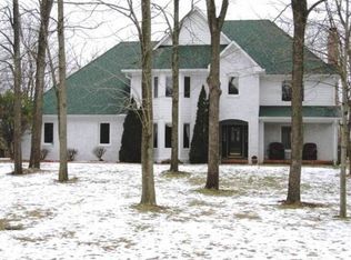 5843 Glen Eagles Ct, Avon, IN 46123