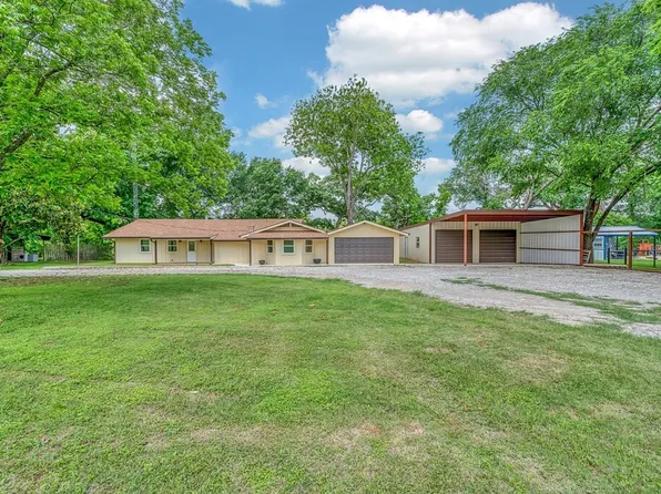 257 Hcr #2201, Aquilla, TX 76622