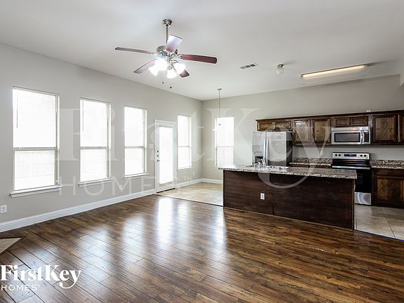 5th image of 1215 Jewell Ln