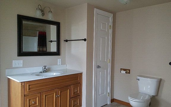 2nd image of 105 West St