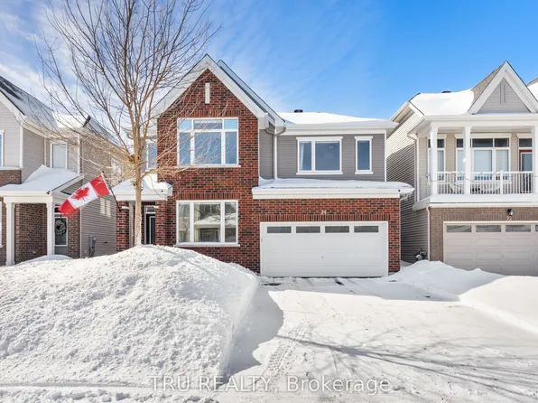 34 Coppermine St, Ottawa, ON K2J 6P7