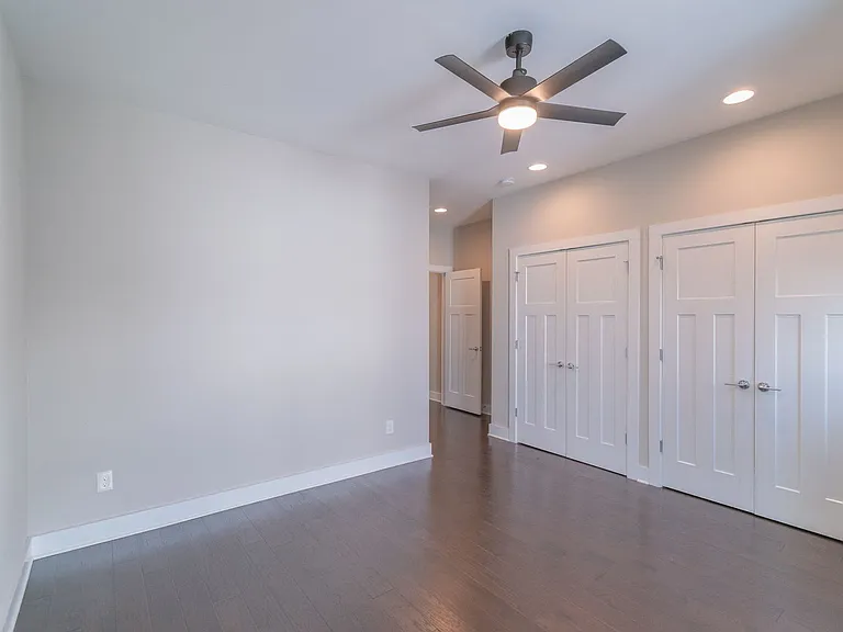 439 Southend Crossing Ln — Photo 35